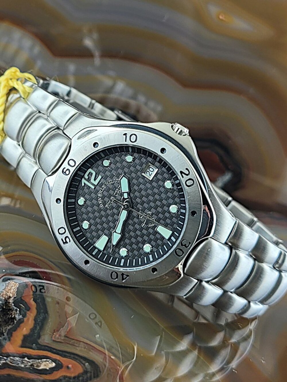 New Mens POLO Carbon Fiber Dial Stainless Steel Watch with Date